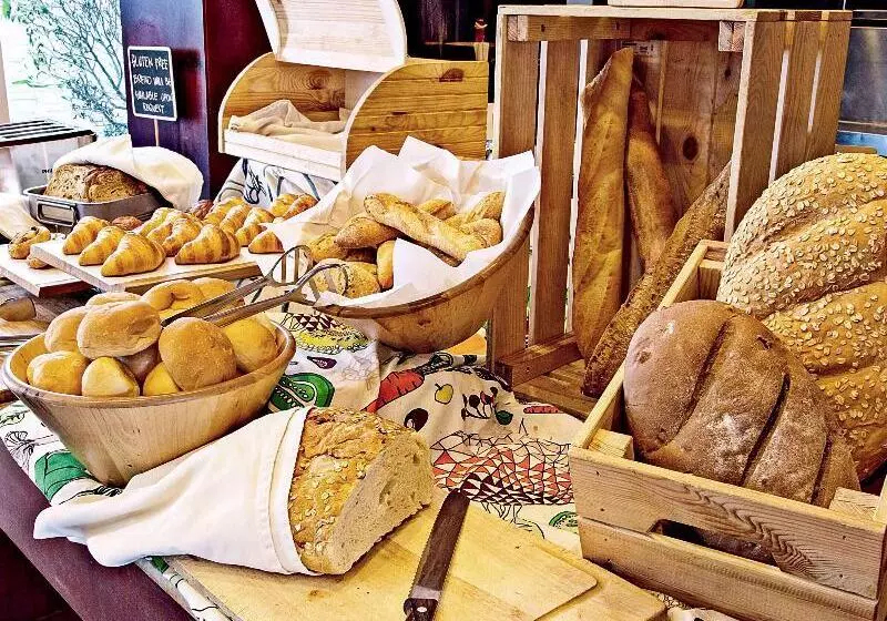 בית מלון כפרי Ibis Kuwait Salmiya