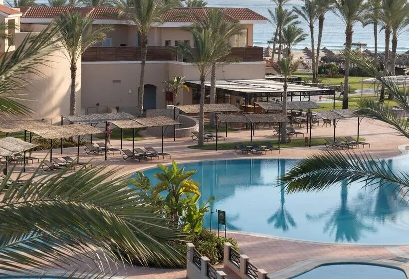 هتل Jaz Almaza Beach Resort, Almaza Bay