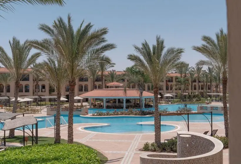 هتل Jaz Almaza Beach Resort, Almaza Bay