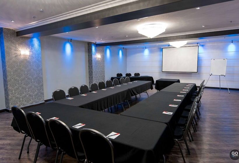 فندق Hôtel Et Pavillons Le Petit Manoir Du Casino