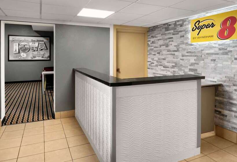 Szálloda Super 8 By Wyndham Des Moines