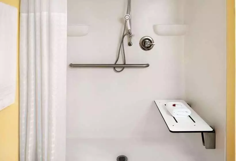 호텔 Super 8 By Wyndham Des Moines