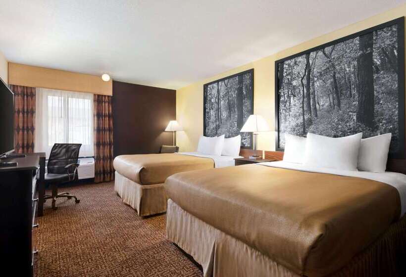 Szálloda Super 8 By Wyndham Des Moines