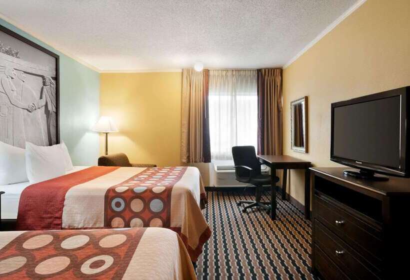 Szálloda Super 8 By Wyndham Des Moines
