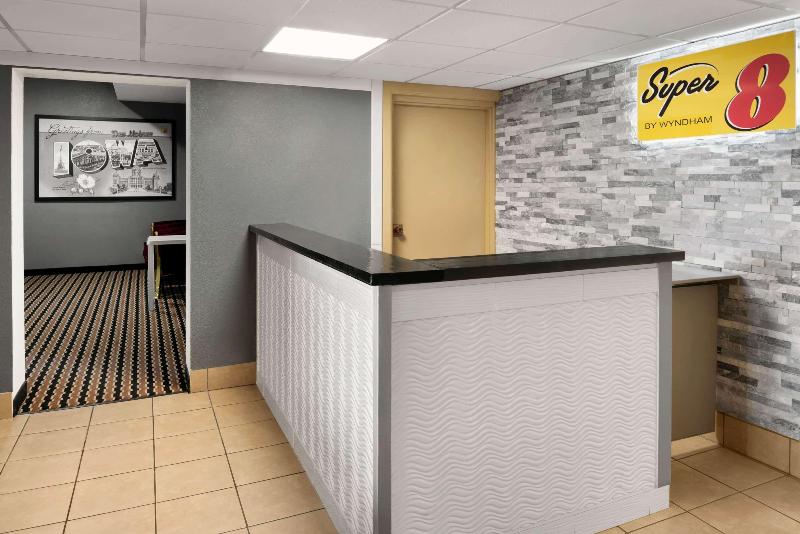 Szálloda Super 8 By Wyndham Des Moines