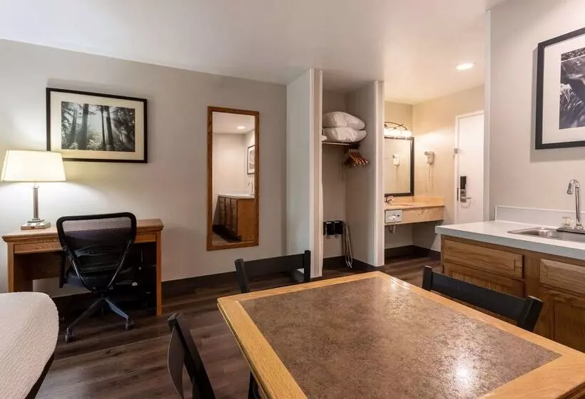 Surestay Plus Hotel By Best Western Rexburg