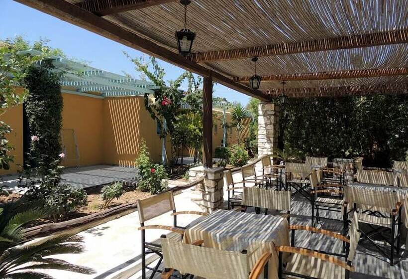 酒店 Surfing Beach Village