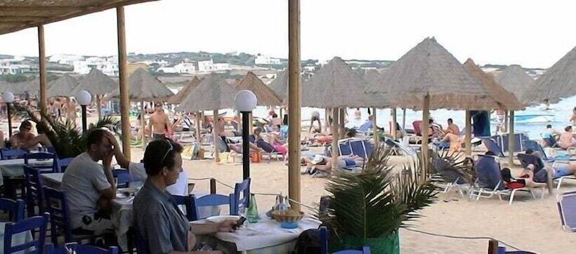 酒店 Surfing Beach Village