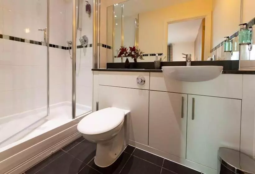 Hotel The Spires Serviced Apartments Birmingham