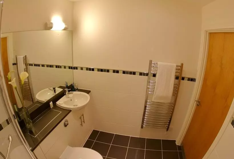 Hotel The Spires Serviced Apartments Birmingham