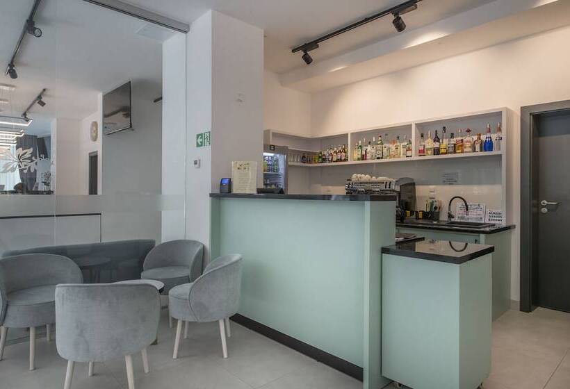 בית מלון כפרי Henryk