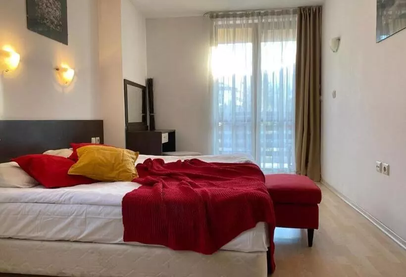 Banderitsa Apartments With Kitchen & Bbq