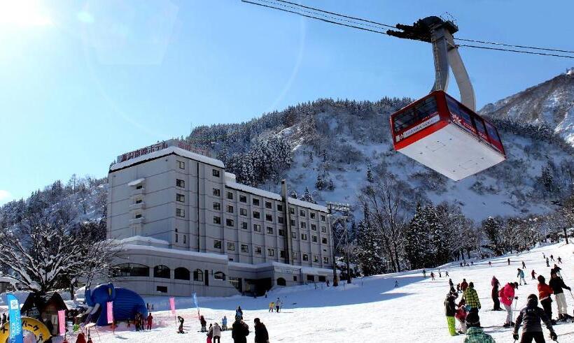 فندق Yuzawa Toei