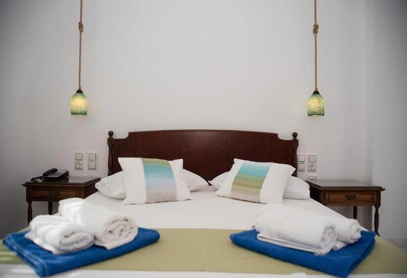 Adonis Hotel Naxos