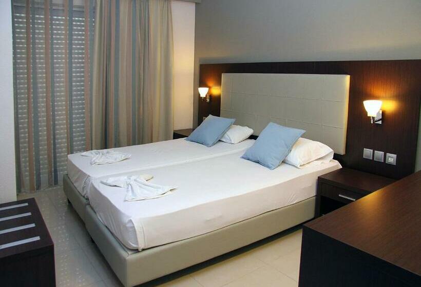 Agela Hotel & Apartments