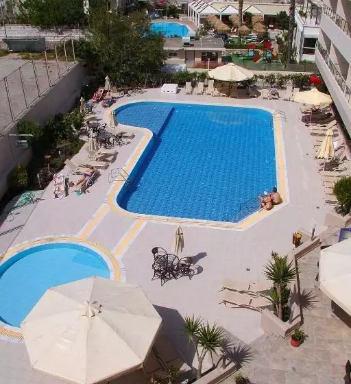 Agela Hotel & Apartments
