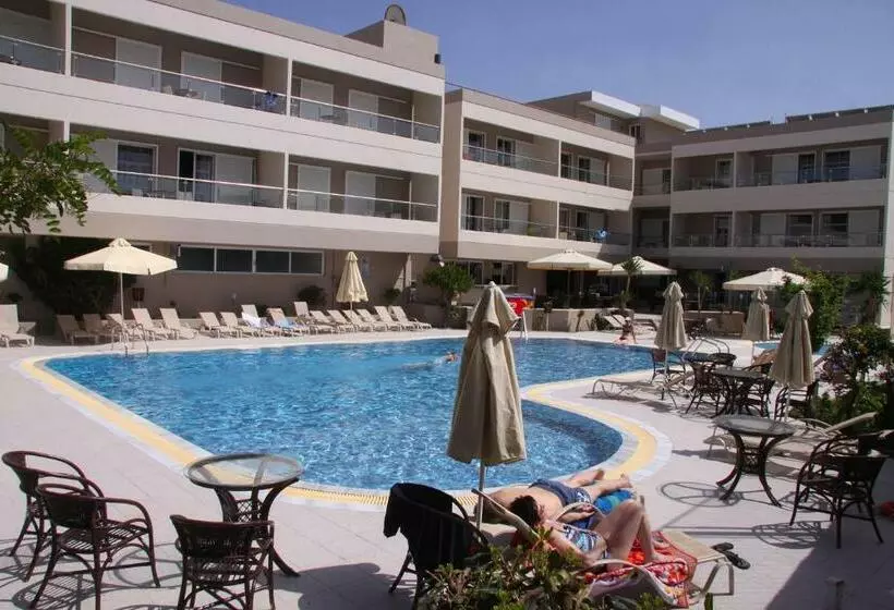 Agela Hotel & Apartments