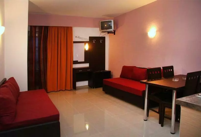 Agela Hotel & Apartments