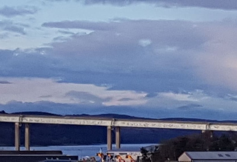 민박 Aberfeldy Lodge