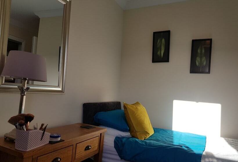 민박 Aberfeldy Lodge