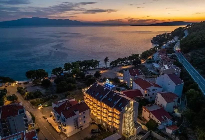 فندق Bella Vista