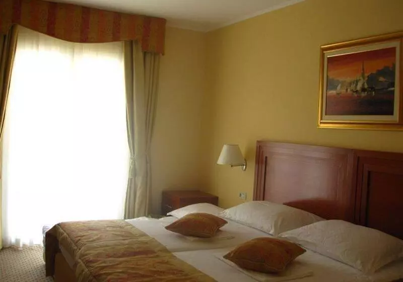 فندق Bella Vista