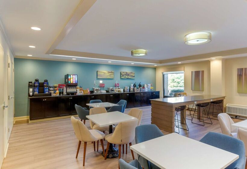 فندق Best Western Plus Cary   Nc State