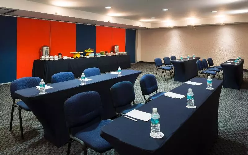 ホテル Camino Real Pachuca