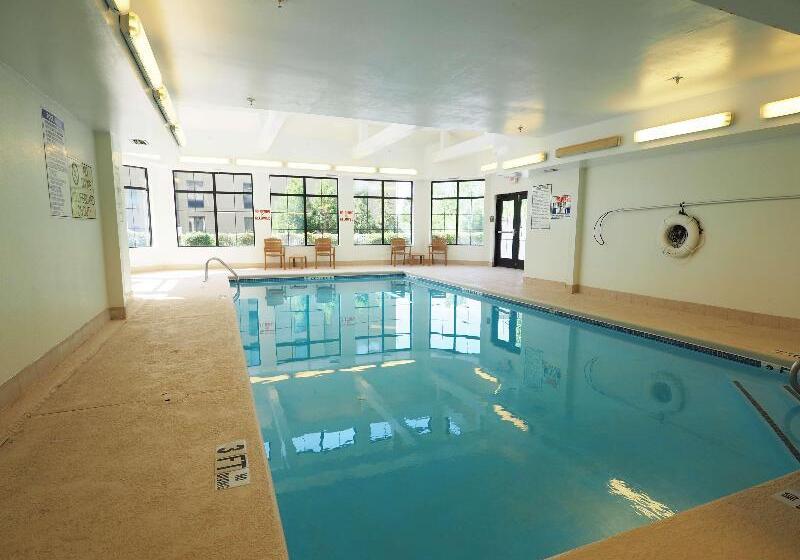 בית מלון כפרי Country Inn & Suites By Radisson, Canton, Ga