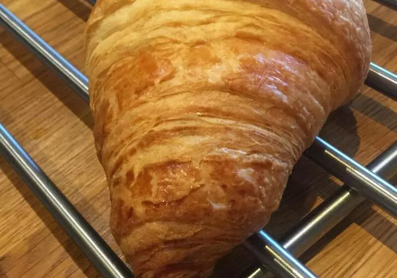 Hotel Eriskay B&b And Aviemore Glamping