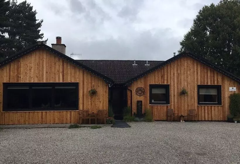 Hotel Eriskay B&b And Aviemore Glamping