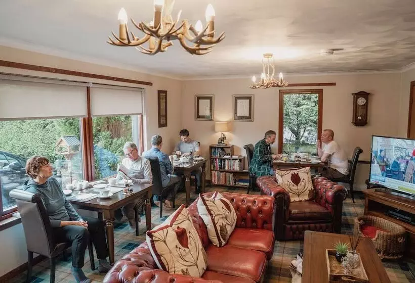 Hotel Eriskay B&b And Aviemore Glamping