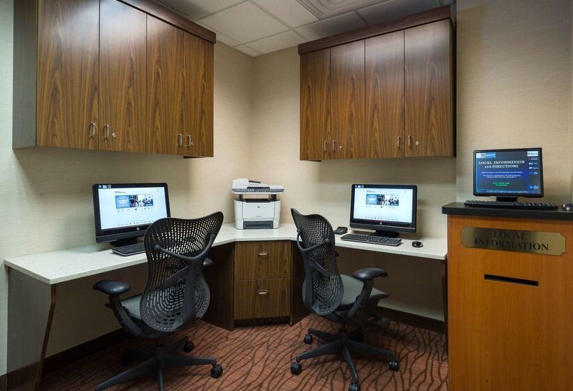 酒店 Hilton Garden Inn Edison/raritan Center