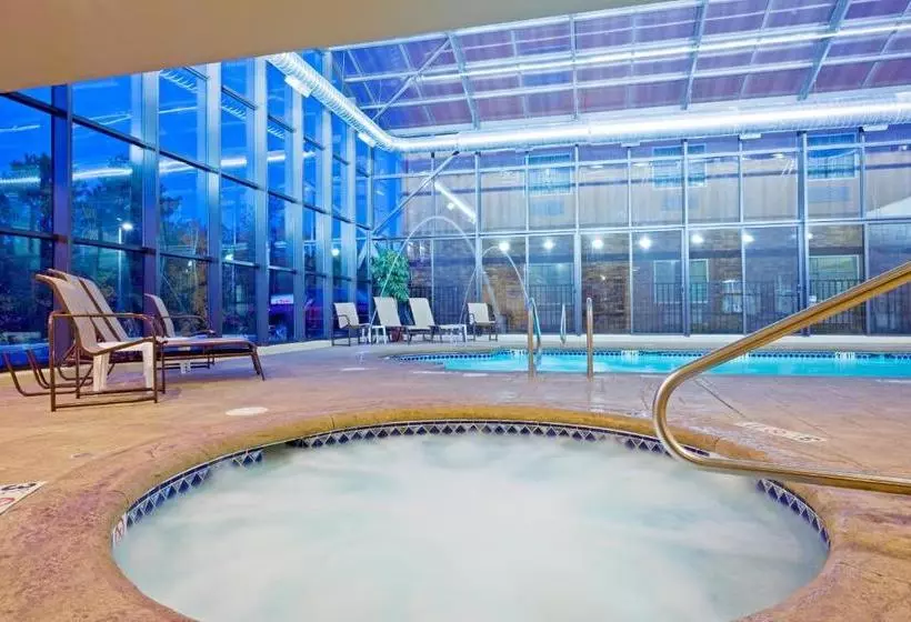 בית מלון כפרי Holiday Inn Express Absecon Atlantic City Area, An Ihg