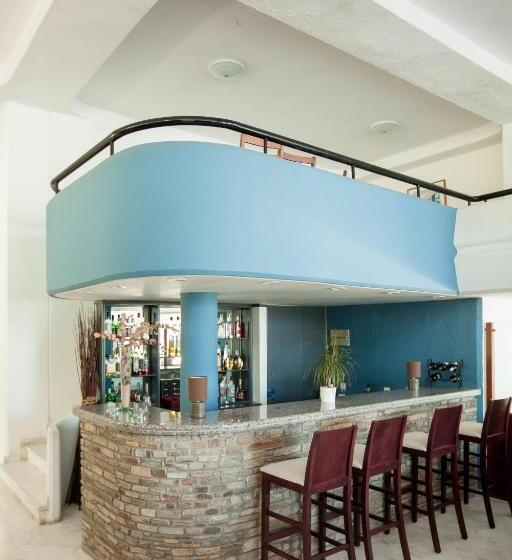 Hotel Kassandra Mare