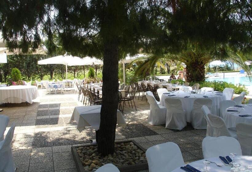 Hotel Kassandra Mare