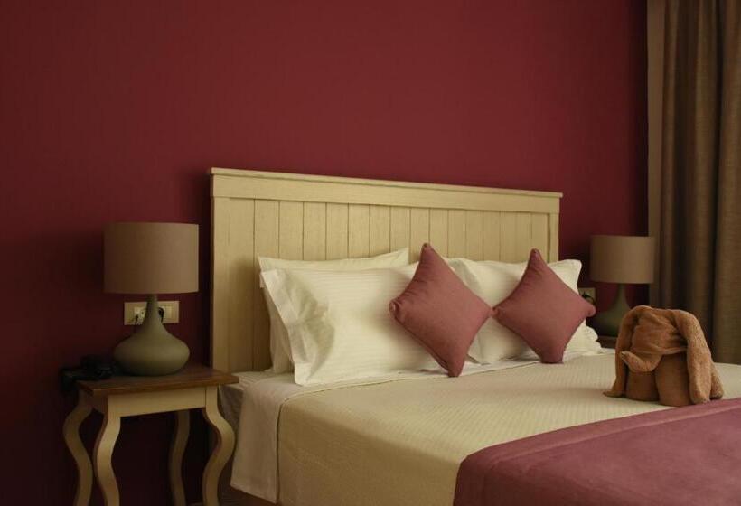 Hotel Kassandra Mare