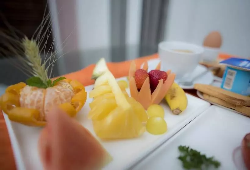 Le Louvre Hotel & Spa