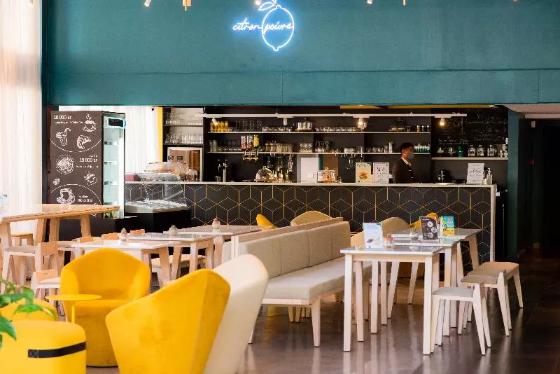 Le Louvre Hotel & Spa