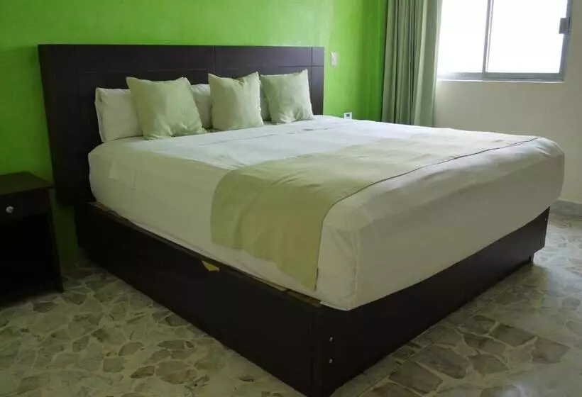 هتل Maria Eugenia Tuxtla Gutierrez