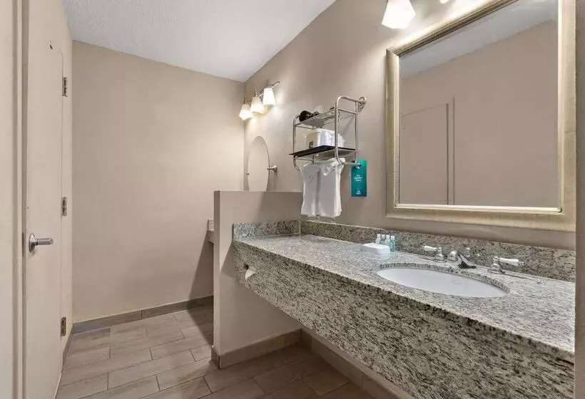 酒店 Quality Inn Wayne  Fairfield Area