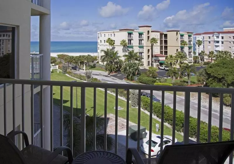 ホテル Sunset Vistas Two Bedroom Beachfront Suites