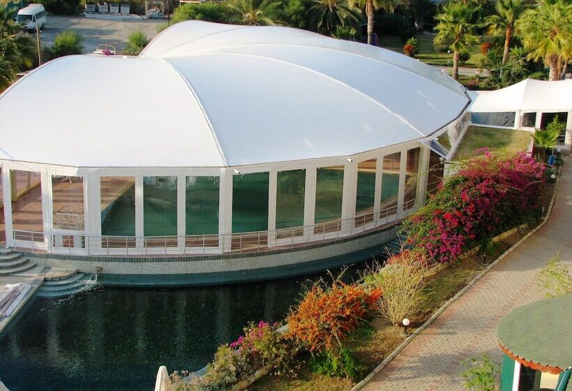 בית מלון כפרי Thermemaris Thermal & Spa Resort