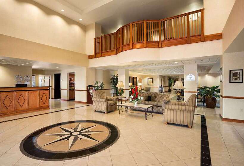 בית מלון כפרי Wingate By Wyndham Louisville East