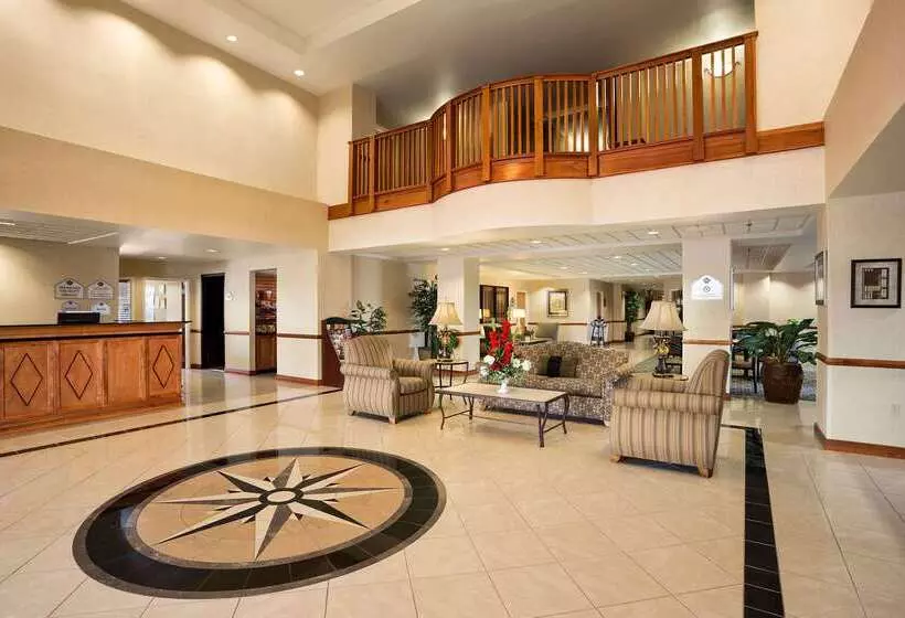 Отель Wingate By Wyndham Louisville East