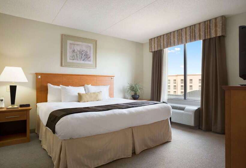 בית מלון כפרי Wingate By Wyndham Louisville East