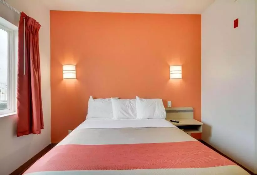 Motel 6 Montgomery, Al   Airport