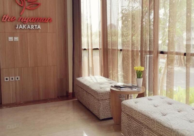 Otel The Nyaman Jakarta