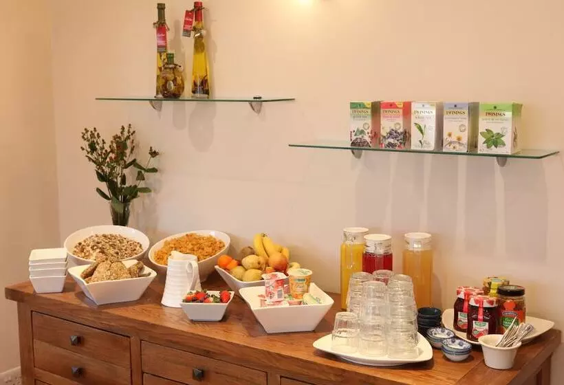 צימר Oranhill Lodge Guesthouse