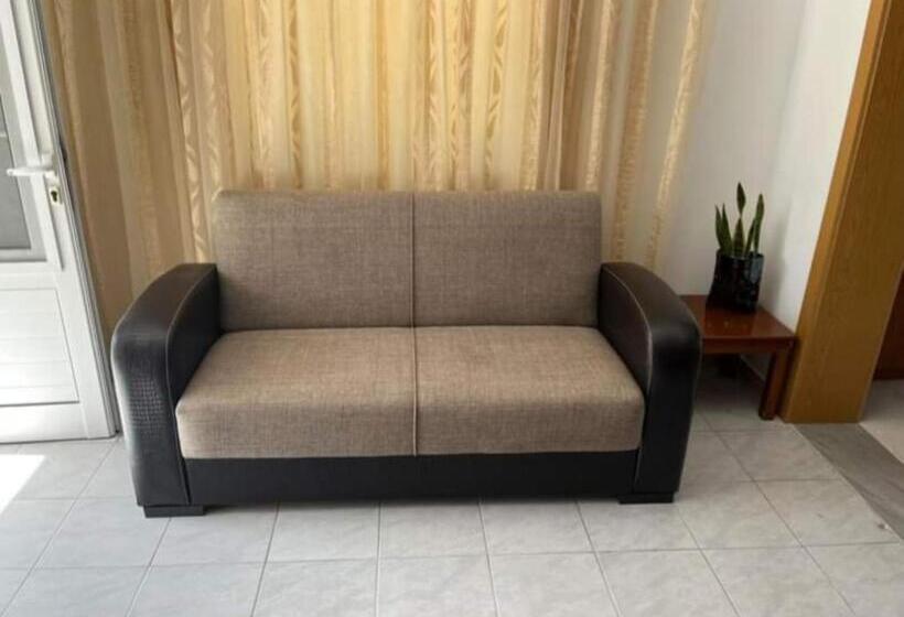 Family House Faliraki Studios Apartments